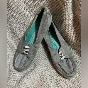 KEDS Slip-On Flat‎ Comfort Shoes Women's Glitter Beacon Gray Silver Sz 8.5